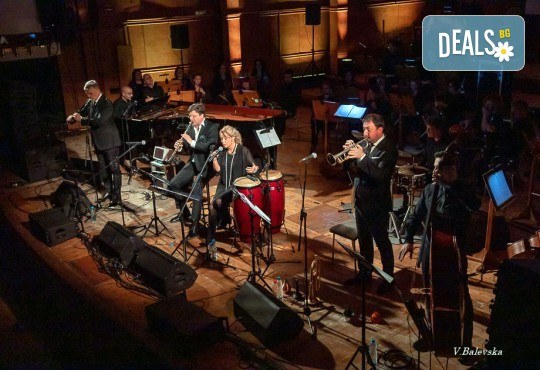 Плевенска филхармония, Хилда Казасян, Васил Петров и Теодосий Спасов представят СВЕТОВНОТО КИНО В МУЗИКА на 05.12. (вторник) от 20:00 ч. в Зала България, София. - Снимка 5