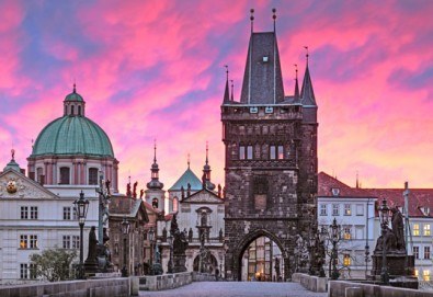 Екскурзия до Златна Прага - градът на 100-те кули! 4 нощувки със закуски в хотел 3* и посещение на Будапеща и Бърно с Караджъ турс - Снимка