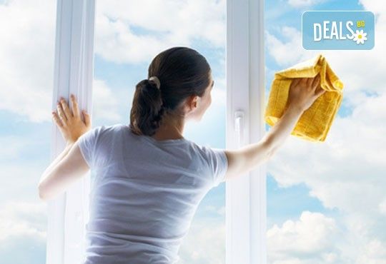 Двустранно почистване на прозорци с прилежаща дограма на дом или офис до 100 кв.м. + машинно пране на мека мебел и матрак от Атт-Брилянт - Снимка 1