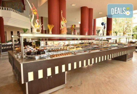 ULTRA ALL INCLUSIVЕ на море през есента! Ваканция в Cesars Resort Side 5*, Сиде, Анталия, басейни, водни пързалки, мини клуб, транспорт и безплатно за дете до 12.99 г. от Belprego Travel - Снимка 6