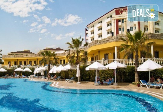 ULTRA ALL INCLUSIVЕ на море през есента! Ваканция в Cesars Resort Side 5*, Сиде, Анталия, басейни, водни пързалки, мини клуб, транспорт и безплатно за дете до 12.99 г. от Belprego Travel - Снимка 3