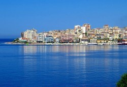 Почивка на брега на Адриатическо море! 4 нощувки, закуски и вечери в хотел хотел “Leonardo” 4*, възможост за посещение на Тирана, Круя и Берат, и транспорт от Рикотур - Снимка