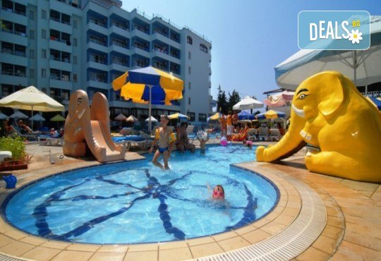 Пет звездна ваканция на морския бряг в Senza Grand Santana Hotel 5*, Алания, Анталия! Ultra all inclusive, СПА център, фитнес, открити и закрит басейни, водни пързалки, дискотека, транспорт, безплатно за дете до 12.99 г. от Belprego - Снимка 5