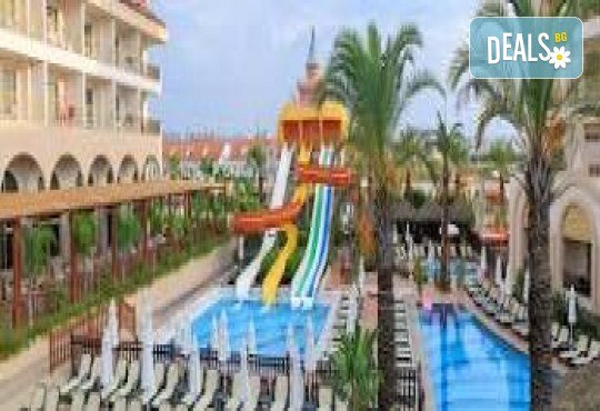 Нова Година в Well Palace Side 5*, Сиде, Анталия! Ultra all inclusive, 4 нощувки, транспорт и безплатно за дете до 11.99 г. от BelpregoTravel - Снимка 2
