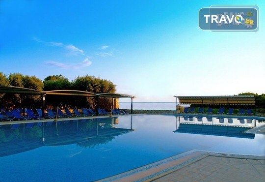 All inclusive на Халкидики - Тризъбецът на Посейдон! Мини почивка в Ситония, хотел “VILLAGE MARE” 4*! 3 нощувки и възможност за транспорт от Голдън Вояджес! - Снимка 4