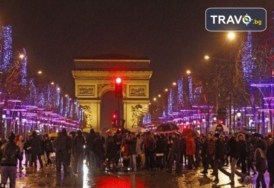 Нова Година в Париж! 5 дни, 4 нощувки в хотел по избор и самолетни билети от Luxury Holidays - Снимка 5