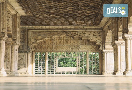 Екскурзия до Индия, Златният триъгълник с Каджурахо и Варанаси! 9 дни, 7 нощувки, закуски, вечери и самолетни билети от Luxury Holidays - Снимка 14