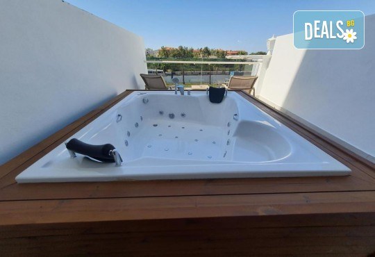 Ultra all inclusive Нова Година в хотел Sunthalia Hotels & Resorts 5*, Сиде, Анталия! 4/5 нощувки, басейни, СПА, безплатно за дете до 6.99 г. и транспорт от BelpregoTravel - Снимка 9