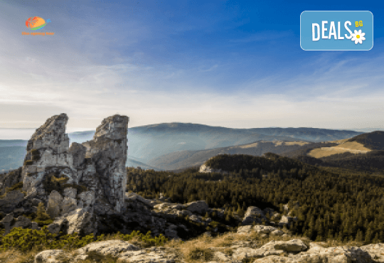 В навечерието на Хелоуин - Румънски мистерии! Екскурзия до Букурещ, замъка на Дракула, Синая, Бран, Брашов! 3 дни/ 2 нощувки, закуски и транспорт от Еко Айджънси Тур - Снимка 9