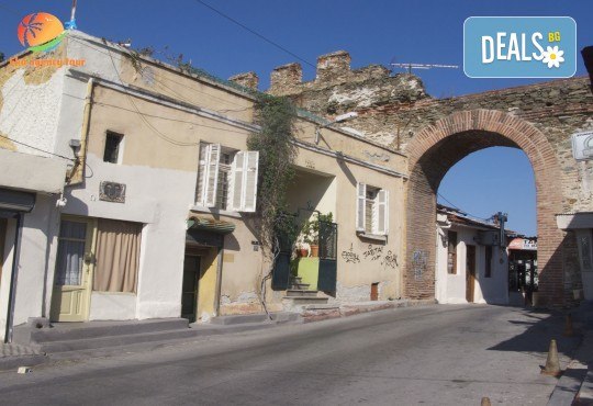 Екскурзия до Солун и Катерини Паралия с възможност за Метеора и Литохоро! 2 нощувки в хотел 4*, закуски и транспорт от Еко Айджънси Тур! - Снимка 3