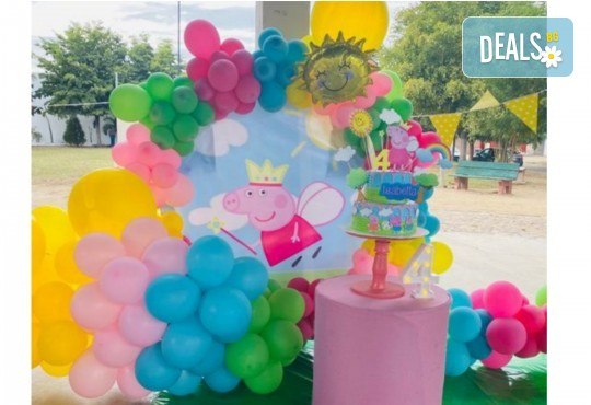 Тематично детско парти, 100 минути игри и забавления с Аниматор в костюм + празнична украса с арка от балони и винил от Party Queen - Снимка 7