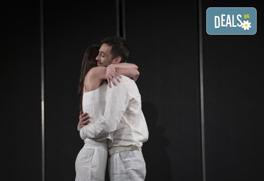 Празникът с Бойко Кръстанов, Владимир Зомбори, Мак Маринов на 23-ти декември (събота) в Малък градски театър Зад канала - Снимка 11