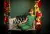 Запечатайте празничните мигове със семейството си! Професионална Коледна фотосесия в студио с 4 декора и 100 обработени кадъра от Chapkanov photography - thumb 7