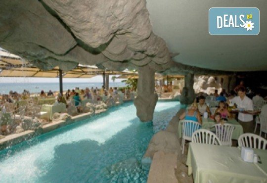Ранни записвания за почивка в „Sunrise Queen Luxury Resort & SPA“ 5*, Сиде, Анталия - Средиземноморската перла! 7 нощувки на база Ultra All Inclusive и транспор от Голдън Вояджес - Снимка 2