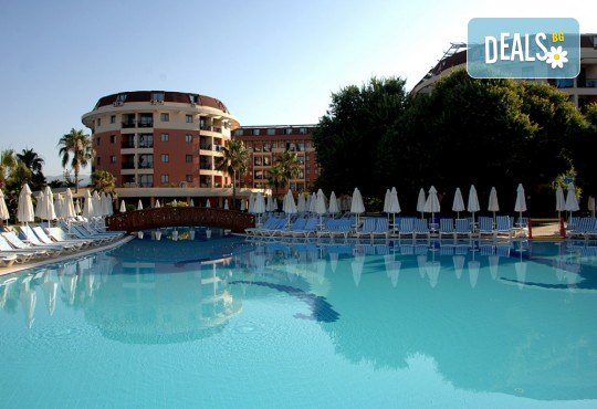 Неустоимо ULTRA ALL INCLUSIVE предложение за морска ваканция в Palmeras Beach Hotel 5*, 10 дни/ 7 нощувки транспорт и безплатно настаняване на дете до 12.99 г. от Belprego Travel - Снимка 4