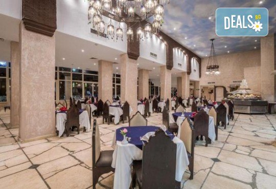 All inclusive почивка в Хургада, х-л Sunny Days El Palacio Resort SPA 4*! 7 нощувки, самолетни билети, трансфери, летищни такси, от Абакс - Снимка 8