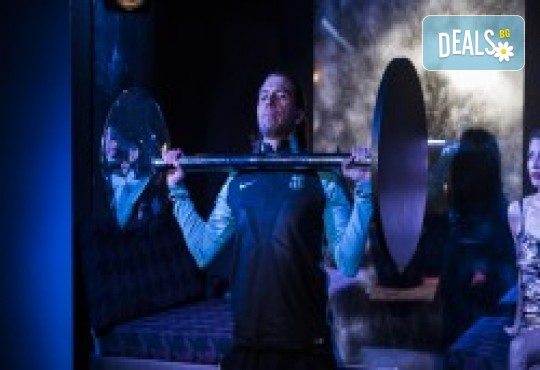 Комедията Поп фолк хроники: бели птици и куршуми на 24-ти март (неделя) в Малък градски театър Зад канала - Снимка 13