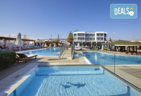 Почивка на о-в Крит, х-л Astir Beach Hotel Premium 4*: 7 нощувки със закуска и вечеря, с полет от София! Възможност за много допълнителни екскурзии от Абакс - Снимка 3
