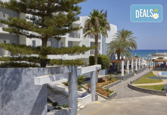 Почивка на о-в Крит, х-л Astir Beach Hotel Premium 4*: 7 нощувки със закуска и вечеря, с полет от София! Възможност за много допълнителни екскурзии от Абакс - Снимка 1