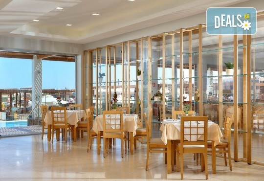 Почивка на о-в Крит, х-л Astir Beach Hotel Premium 4*: 7 нощувки със закуска и вечеря, с полет от София! Възможност за много допълнителни екскурзии от Абакс - Снимка 8