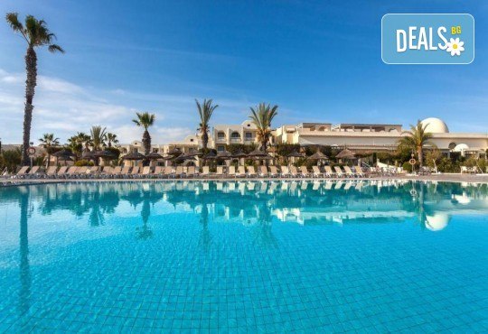 Островно приключение - 7 дни All Inclusive в х-л Djerba Aqua Resort Superior 4*, на остров Джерба с полет от София и възможност за допълнителни екскурзии от Абакс - Снимка 2