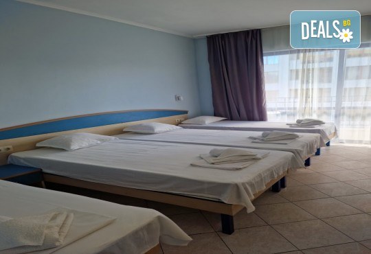 Лятна ваканция в детски лагер Карибо, Златни пясъци: нощувка, закуска, обяд, следобедна закуска, вечеря, басейн, спортна площадка, анимация, сцена, от Аист Травел - Снимка 6