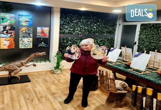 Арт събитие 3 часа рисуване с вино в Първото Екзотично Студио АРТ ВИНО 8 - Снимка 2