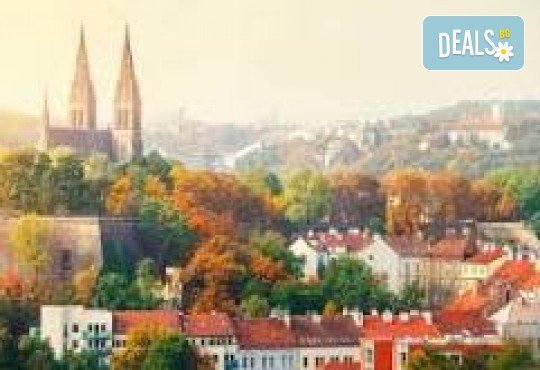 Екскурзия до Златна Прага и Карлови Вари! 2 нощувки със закуски в хотел 3* и транспорт от Роял Холидейз - Снимка 8