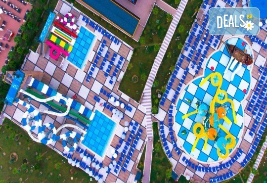 All Inclusive ваканция 2024 в BATIHAN BEACH RESORT 4*, Кушадасъ! 7 нощувки, басейни, водни пързалки, безплатно за дете до 12.99 г. и транспорт от Belprego Travel - Снимка 5
