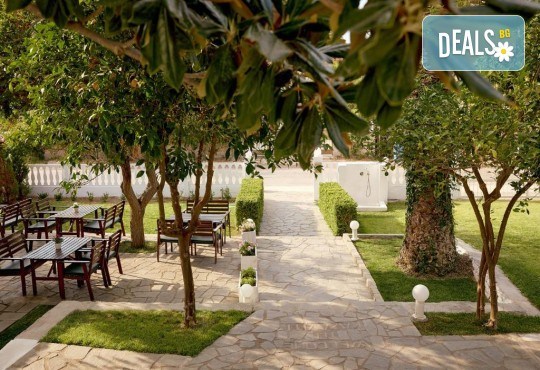 Великден на остров Тасос, зеленият рай на Гърция! 3 нощувки, закуски, 2 вечери, Великденски обяд, много музика и танци, включен транспорт и възможност за собствен превоз от Голдън Вояджес - Снимка 5