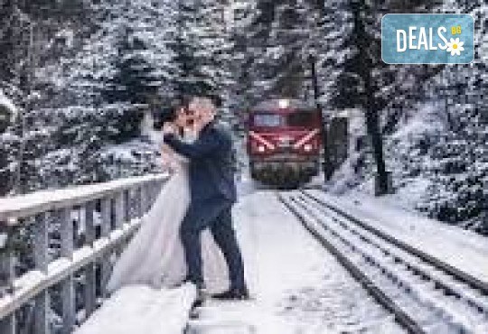 Подгответе се за невероятно приключение! Екскурзия с Родопската теснолинейка, разходка в Разлог, Белица и Парка за мечки, Увеселителният Рила Фън Парк, с 1 нощувка, закуска, вечеря и транспорт от Неврокоп Травел - Снимка 15