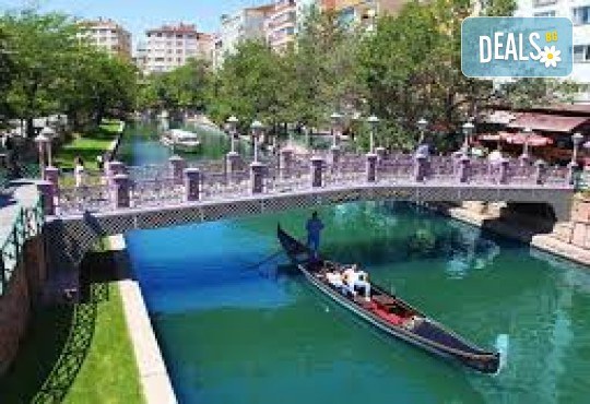 Потопете се в очарованието на Бурса, Ескишехир - Турската Венеция и Гебзе! Екскурзия с 3 нощувки, закуски и транспорт от Неврокоп Травел - Снимка 3
