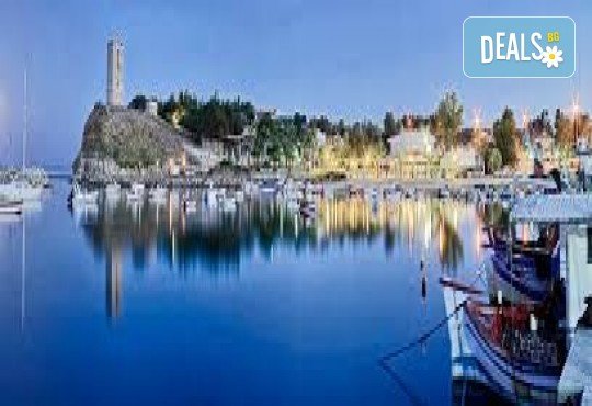 Уикенд край Дойранското езеро и посещение на Рупите: екскурзия с 1 нощувка, закуска и транспорт от Неврокоп Травел - Снимка 2