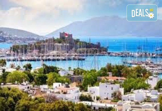 Екскурзия до Чанаккале, Измир и Манеса: 4 нощувки, закуски и транспорт от Неврокоп Травел - Снимка 1