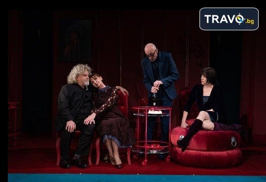 Малин Кръстев в ироничния спектакъл Една испанска пиеса на 26-ти май (неделя) в Малък градски театър Зад канала - Снимка 3
