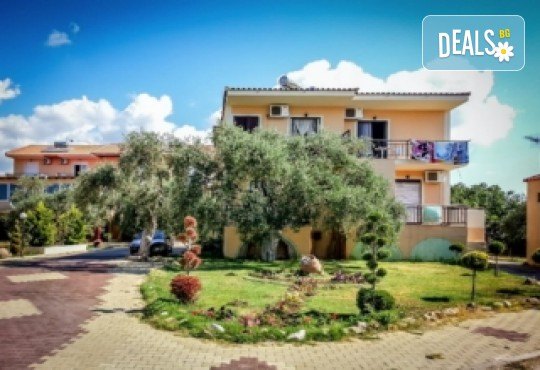 Екскурзия за Гергьовден до изумрудения остров Тасос! 2 нощувки, закуски и транспорт от Еко Айджънси Тур - Снимка 4