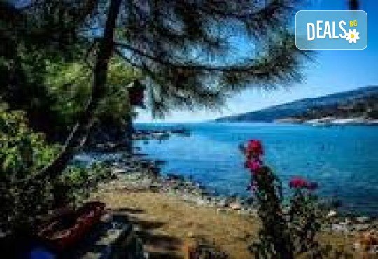 Екскурзия за Гергьовден до изумрудения остров Тасос! 2 нощувки, закуски и транспорт от Еко Айджънси Тур - Снимка 10