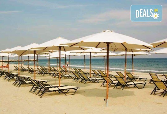 Почивка през юни на Егейско море в Hotel Orea Eleni 3*, Паралия Катерини, Гърция! 4 или 5 нощувки със закуски и транспорт от Комфорт Травел - Снимка 2