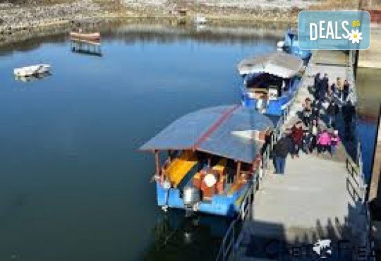 Еднодневна екскурзкия до Керкини, езерото на пеликани и фламинго с транспорт от Неврокоп Травел - Снимка 2