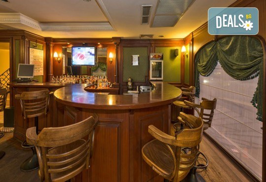 Уикенд в Истанбул и посещение на църквата Първо число! 3 нощувки със закуски в хотел Vatan Asur 4* и транспорт от Комфорт Травел! - Снимка 16