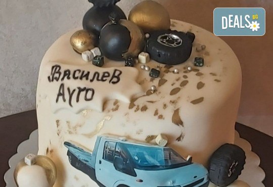 3D торта с декоративни топки 25 или 30 парчета от Сладкарница Джорджо Джани - Снимка 17