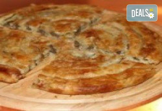 Фестивал на баницата в Бела Паланка с нощувка в Нишка баня и посещение на  Пирот, Ниш и винарна Малча, транспорт и водач от Комфорт Травел - Снимка 2