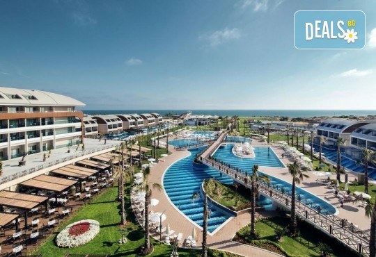 Луксозна Ultra All Inclusive почивка в TUI Magic Life Jacaranda 5*, Сиде! 7 нощувки, безплатни чадъри, шезлонги, собствен плаж, детски клуб и транспорт от Belprego Travel - Снимка 1