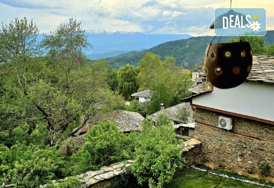 Романтика и релакс във Вила Панорама 3, с.Лещен! 1 Нощувка за двама в самостоятелна вила, оборудвана кухня, джакузи, барбекю, камина, собствен самостоятелен двор и отделен вход, - Снимка 36