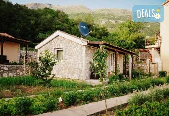 Септемврийски празници в Черна гора и Хърватия! 3 нощувки със закуски и вечери в Етно село Pobori, транспорт и разглеждане на Будва, Котор и Дубровник! - Снимка 10