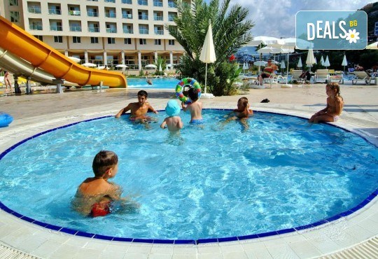 All Inclusive лято в Алания! 7 нощувки в хотел Miarosa Konaklı Garden 5*, безплатно за 1 дете до 12.99 г., басейни, аквапарк с водни пързалки и транспорт от Belprego Travel - Снимка 4