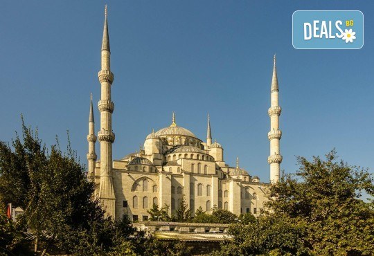 Септемврийски празници в Истанбул, град на два континента, между старото и новото! 3 нощувки в хотел 4*, закуски и транспорт от Дениз Травел - Снимка 1
