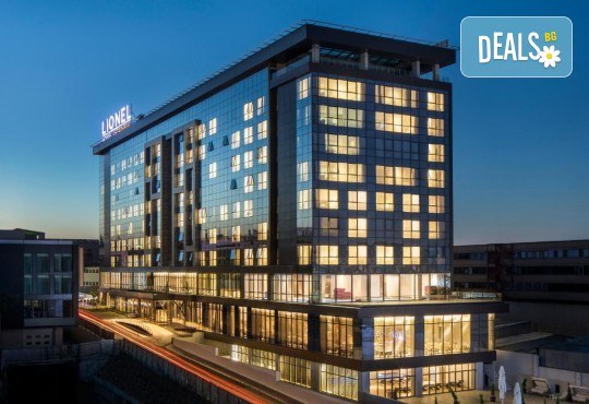 5-звездна Нова година в Истанбул, Турция! 3 нощувки със закуски и Празнична гала вечеря с неограничени напитки, програма и DJ + ползване на вътрешен басейн и СПА в Lionel Hotel 5* от Ню Сън Травел - Снимка 3