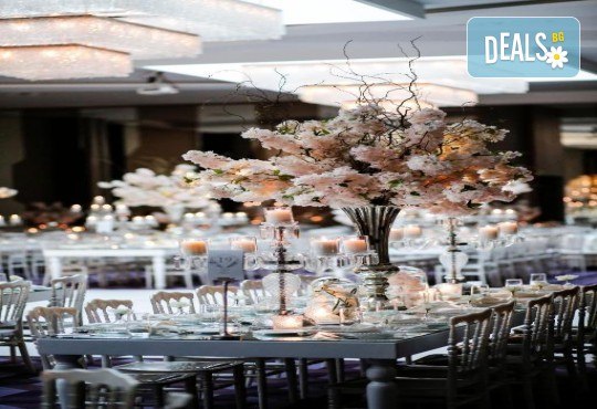 5-звездна Нова година в Истанбул, Турция! 3 нощувки със закуски и Празнична гала вечеря с неограничени напитки, програма и DJ + ползване на вътрешен басейн и СПА в Lionel Hotel 5* от Ню Сън Травел - Снимка 6