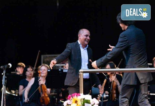 Музикална магия 2 - Вероника Тодорова, Атанас Маринов и Маестро Йордан Камджалов с Плевенска филхармония в София, Зала България на 6.10. (понеделник), 19 часа - Снимка 16